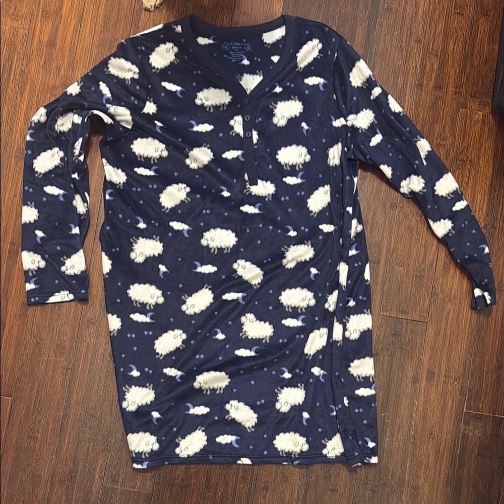 Croft & Barrow Navy Sheep Print Pajama Top